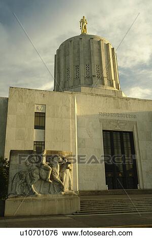 Salem, OR, Oregon, State Capitol View Large Photo Image Stock Photograph - Salem, OR, Oregon, State Capitol. Fotosearch