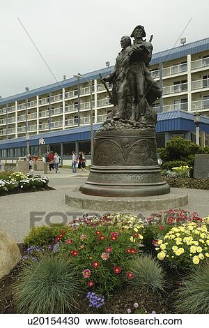 Stock Image -  Seaside, OR, Oregon, Pacific Ocean, Pacific Coast Scenic Byway, Rt Route, Highway 101, statue, ocean resort. Fotosearch