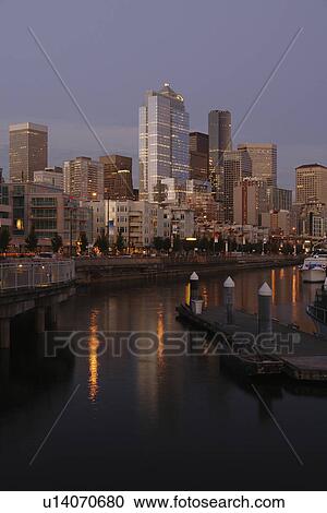 Stock Image -  Seattle, WA, Washington, Puget Sound, Elliot Bay, Bell Street, Harbor, Marina, evening. Fotosearch