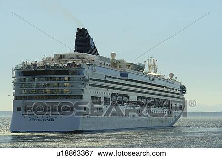 Seattle, WA, Washington, Puget Sound, Seattle Harbor, Cruise Ship View Large Photo Image Stock Photo - Seattle, WA, Washington, Puget Sound, Seattle Harbor, Cruise Ship. Fotosearch