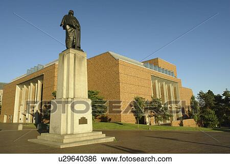 Seattle, WA, Washington, University of Washington, Henry Art Gallery, Statue of George Washington View Large Photo Image Stock Photograph - Seattle, WA, Washington, University of Washington, Henry Art Gallery, Statue of George Washington. Fotosearch