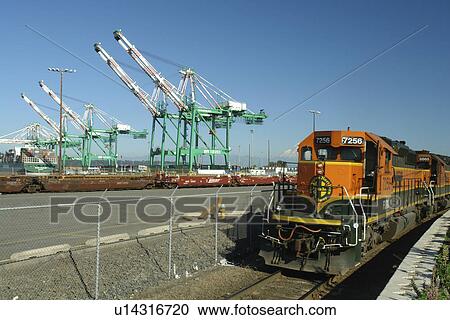 Stock Image -  Tacoma, WA, Washington, Puget Sound, Port of Tacoma. Fotosearch