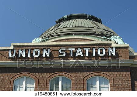 Stock Image -  Tacoma, WA, Washington, Union Station, downtown. Fotosearch