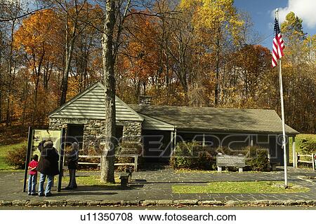 Stock Photo -  VA, Virginia, Shenandoah Valley, Blue Ridge Parkway, Humpback Rocks Visitor Center. Fotosearch