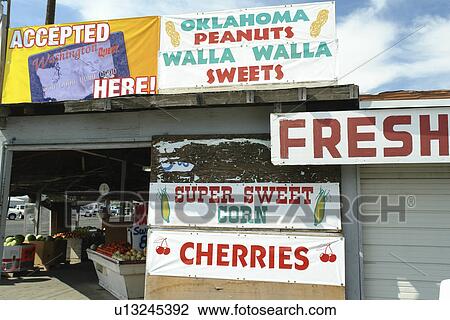 Stock Image -  Yakima, WA, Washington, Fruit City, roadside farm stand, market. Fotosearch
