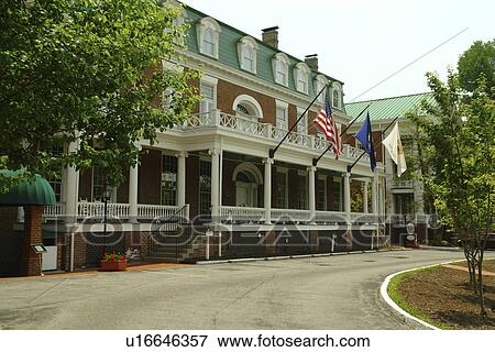 Abingdon, VA, Virginia, Martha Washington Inn 1832 View Large Photo Image Stock Photo -  Abingdon, VA, Virginia, Martha Washington Inn 1832. Fotosearch