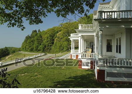 Stock Photo -  Blue Ridge Parkway, Boone, NC, North Carolina, Blue Ridge Mountains, Appalachian Mts Moses H. Cone Memorial Park. Fotosearch