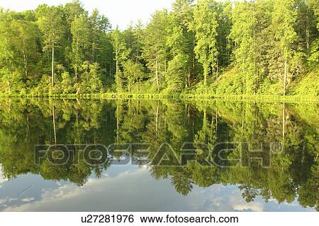 Blue Ridge Parkway, VA, Virginia, Blue Ridge Mountains, Appalachian Mts Peaks of Otter, lake, reflection View Large Photo Image Stock Photograph - Blue Ridge Parkway, VA, Virginia, Blue Ridge Mountains, Appalachian Mts Peaks of Otter, lake, reflection. Fotosearch