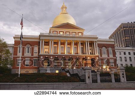 Boston, MA, Massachusetts, Downtown, State House, evening View Large Photo Image Picture - Boston, MA, Massachusetts, Downtown, State House, evening. Fotosearch