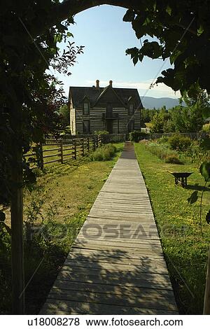Bozeman, MT, Montana, Museum of the Rockies, pioneer cabin View Large Photo Image Stock Photo - Bozeman, MT, Montana, Museum of the Rockies, pioneer cabin. Fotosearch
