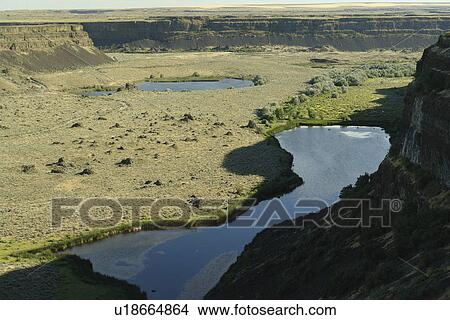 Picture -  Coulee City, WA, Washington, Grand Coulee, Sun Lakes State Park, Dry Falls. Fotosearch