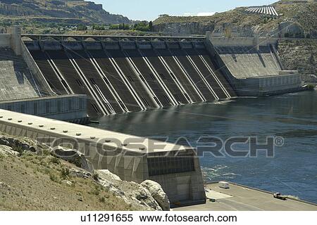 Stock Photography -  Coulee Dam, WA, Washington, Grand Coulee Dam, Columbia River, Lake Franklin D. Roosevelt National Recreation Area, Banks Lake. Fotosearch
