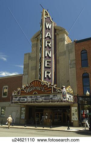 Stock Image -  Erie, PA, Pennsylvania, Downtown, Warner theatre. Fotosearch