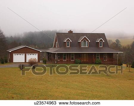 farmhouse, fog, Galax, Virginia, VA, Blue Ridge Parkway View Large Photo Image Stock Image - farmhouse, fog, Galax, Virginia, VA, Blue Ridge Parkway. Fotosearch