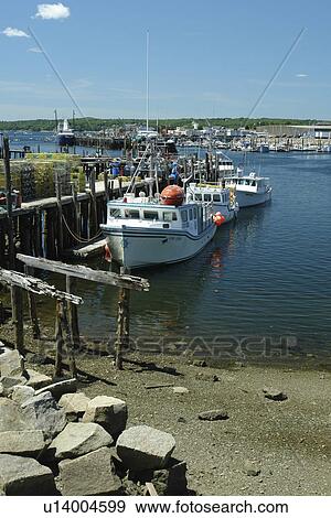 Stock Photo -  Gloucester, MA, Massachusetts, Cape Ann, harbor. Fotosearch