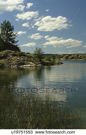 Stock Image -  Grand Coulee Valley, WA, Washington, Banks Lake. Fotosearch