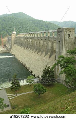 Stock Image -  Hinton, WV, West Virginia, Bluestone Dam, New River. Fotosearch