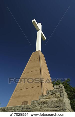 Ludington, MI, Michigan, Huge illuminated cross, Father Pere Jacques Marquette Park & Shrine View Large Photo Image Picture - Ludington, MI, Michigan, Huge illuminated cross, Father Pere Jacques Marquette Park & Shrine. Fotosearch