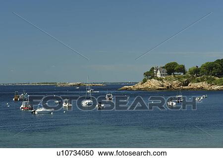 Stock Image -  Magnolia, MA, Massachusetts, bay. Fotosearch