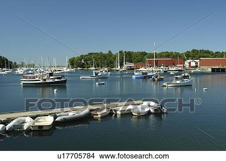 Picture -  Manchester-by-the-Sea, MA, Massachusetts, Massachusetts Bay. Fotosearch