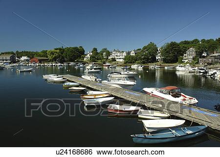 Stock Photograph -  Manchester-by-the-Sea, MA, Massachusetts, Massachusetts Bay. Fotosearch