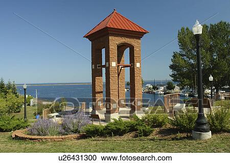 Marquette, MI, Michigan, Upper Peninsula, Lake Superior, harbor, watefront park View Large Photo Image Stock Image - Marquette, MI, Michigan, Upper Peninsula, Lake Superior, harbor, watefront park. Fotosearch