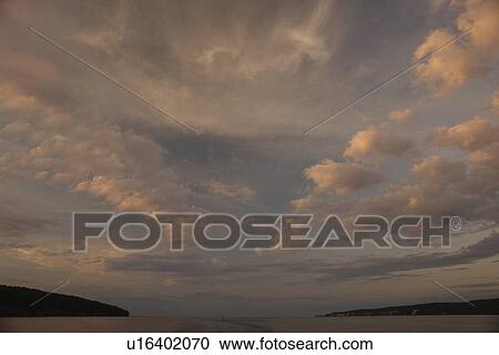 MI, Michigan, Upper Peninsula, Lake Superior, cloud formations, sky View Large Photo Image Stock Image - MI, Michigan, Upper Peninsula, Lake Superior, cloud formations, sky. Fotosearch