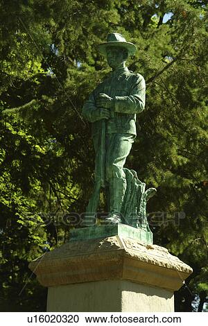Stock Image -  Moscow, ID, Idaho, University of Idaho, Spanish-American War Memorial Soldier Statue. Fotosearch