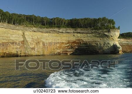 Munsing, MI, Michigan, Upper Peninsula, Lake Superior, Pictured Rocks Boat Cruise, Pictured Rocks National Lakeshore View Large Photo Image Stock Image - Munsing, MI, Michigan, Upper Peninsula, Lake Superior, Pictured Rocks Boat Cruise, Pictured Rocks National Lakeshore. Fotosearch