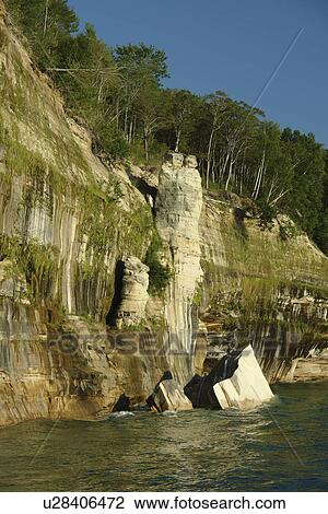 Munsing, MI, Michigan, Upper Peninsula, Lake Superior, Pictured Rocks Boat Cruise, Pictured Rocks National Lakeshore View Large Photo Image Stock Image - Munsing, MI, Michigan, Upper Peninsula, Lake Superior, Pictured Rocks Boat Cruise, Pictured Rocks National Lakeshore. Fotosearch