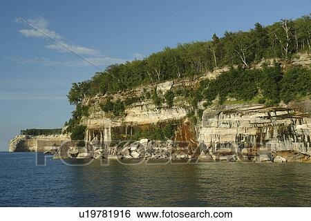 Munsing, MI, Michigan, Upper Peninsula, Lake Superior, Pictured Rocks Boat Cruise, Pictured Rocks National Lakeshore View Large Photo Image Stock Photograph - Munsing, MI, Michigan, Upper Peninsula, Lake Superior, Pictured Rocks Boat Cruise, Pictured Rocks National Lakeshore. Fotosearch