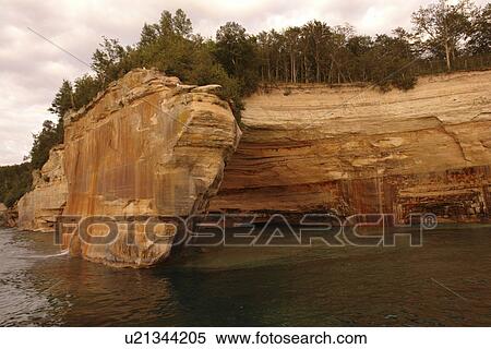 Munsing, MI, Michigan, Upper Peninsula, Lake Superior, Pictured Rocks Boat Cruise, Pictured Rocks National Lakeshore, sunset View Large Photo Image Stock Photography - Munsing, MI, Michigan, Upper Peninsula, Lake Superior, Pictured Rocks Boat Cruise, Pictured Rocks National Lakeshore, sunset. Fotosearch