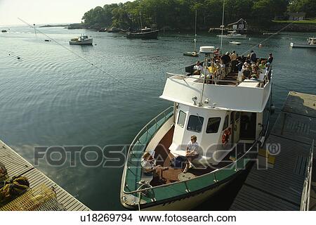 Picture -  New Harbor, ME, Maine, Pemaquid, fishing harbor, Hardy II Boat Tour . Fotosearch