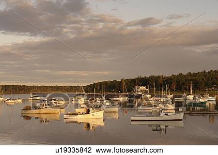 Round Pound, ME, Maine, Pemaquid Peninsula, fishing harbor View Large Photo Image Stock Image - Round Pound, ME, Maine, Pemaquid Peninsula, fishing harbor. Fotosearch