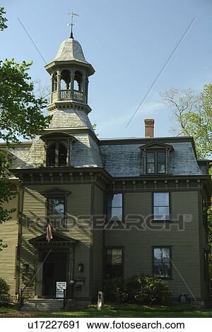 Stock Image -  South Kingstown, RI, Rhode Island, University of Rhode Island. Fotosearch
