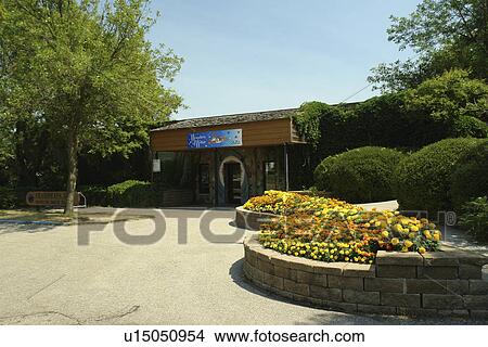 Picture -  Wahpeton, ND, North Dakota, Chahinkapa Park, Zoo. Fotosearch