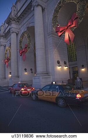Christmas Lights at Union Station, Washington, D. C. View Large Photo Image Stock Photograph - Christmas Lights at Union Station, Washington, D. C.. Fotosearch