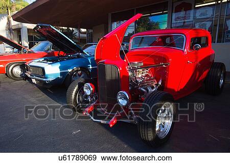 Classic cars and hot rods at 1950's Diner, Bob's Big Boy, Riverside Drive, Burbank, California View Large Photo Image Stock Photo - Classic cars and hot rods at 1950's Diner, Bob's Big Boy, Riverside Drive, Burbank, California. Fotosearch