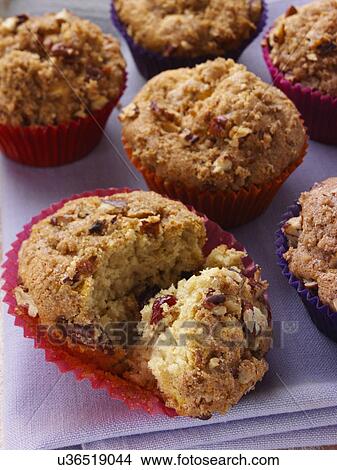 Picture - Cupcakes. Fotosearch