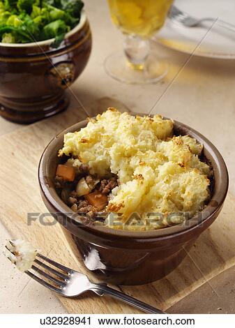 Individual cottage pie View Large Photo Image Stock Image - Individual cottage pie. Fotosearch