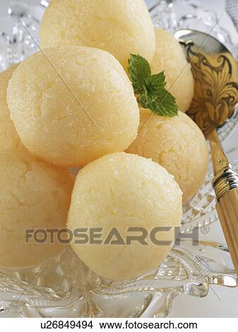 Picture - Pakistani confection. Fotosearch