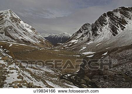 Baralacha-la View Large Photo Image Stock Photograph - Baralacha-la. Fotosearch