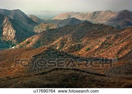Hills near Amer and Jaigarh View Large Photo Image Picture - Hills near Amer and Jaigarh. Fotosearch
