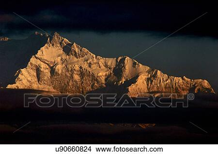 Kanchanjunga View Large Photo Image Picture - Kanchanjunga. Fotosearch