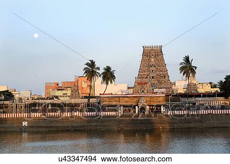 Picture - Kapaleesvarar temple. Fotosearch