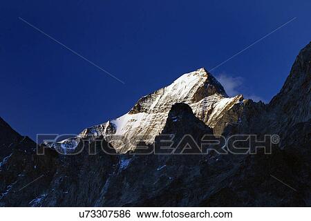 Mountain peak View Large Photo Image Stock Photograph - Mountain peak. Fotosearch