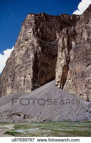 Mountain peaks View Large Photo Image Stock Photo - Mountain peaks. Fotosearch