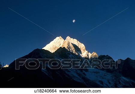 Picture - Mountains. Fotosearch