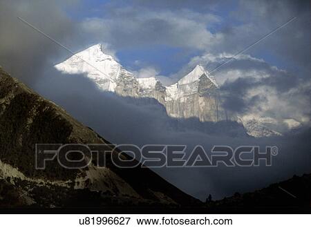 Stock Photo - Mountains. Fotosearch