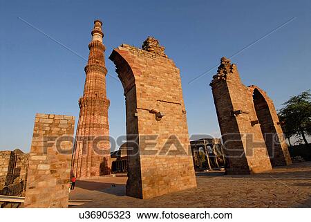 QutUb Minar View Large Photo Image Stock Image - QutUb Minar. Fotosearch